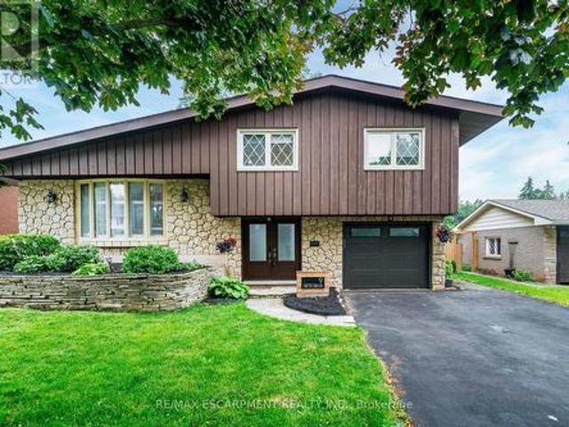 9 Hilts Drive, Hamilton, ON, L8G 3H5 house for sale | Listing ID X13571 | Royal LePage