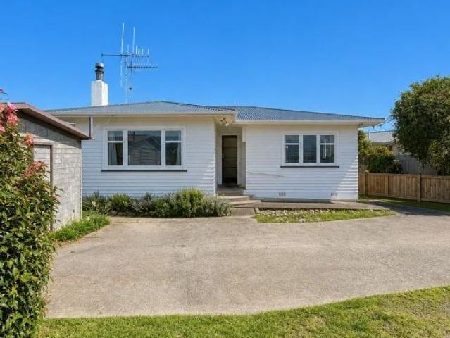 9 Iti St, Otaki, Kapiti Coast