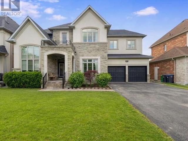 9 Kelways Circle, Brampton, ON, L6T 0G6 house for sale | Listing ID W13465 | Royal LePage