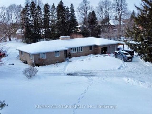 9 Kenlea Court