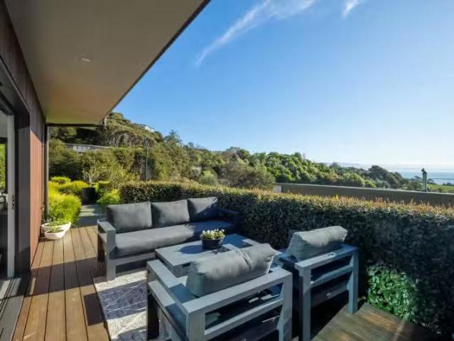 9 Koura Road, Atawhai, Nelson