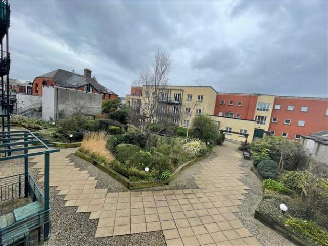 375,000 | 9 Liberty Court, Clanbrassil Street, South City Centre, Dublin 8 Newcombe Estates 4981 MyHome. Ie Residential