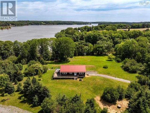 9 Littlecove Road, First Peninsula, NS, B0J 2C0 house for sale | Listing ID 202617 | Royal LePage