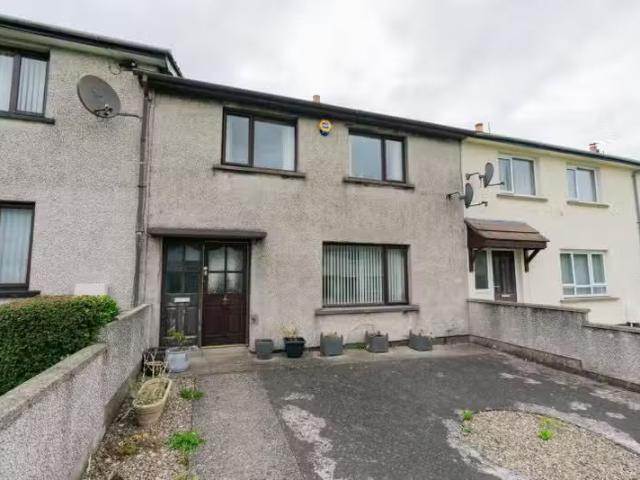 9 Loran Walk