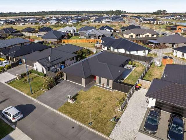 9 Puaka Street, Pegasus, Waimakariri