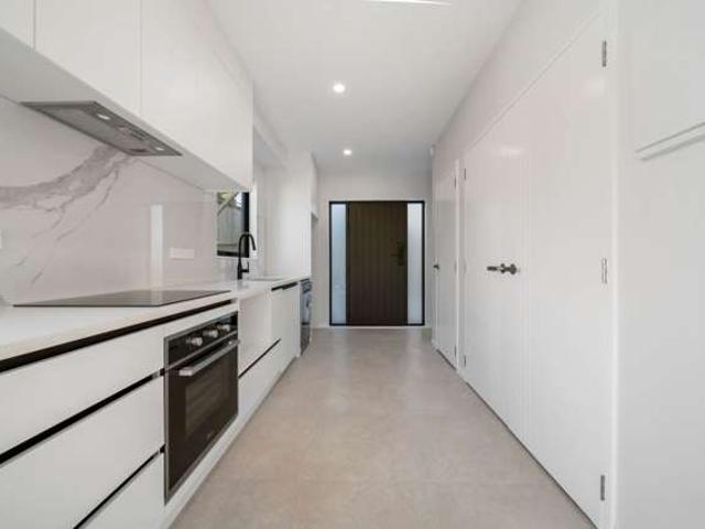 9 Palermo Place, Clover Park, Manukau City