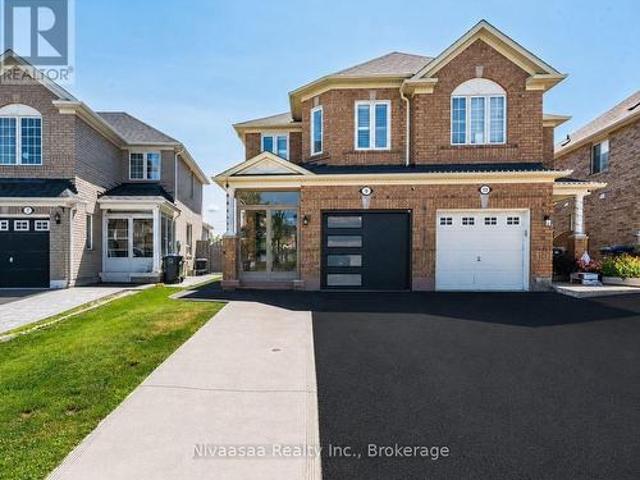 9 Parisian Road, Brampton Vales Of Castlemore, ON, L6P 2T1 house for sale | Listing ID W13670 | Royal LePage