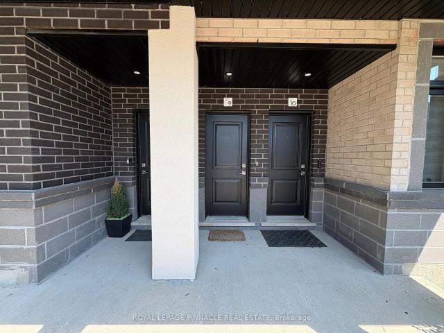 9 Phelps Lane, Richmond Hill | 3Beds/3Bath, Townhouse, $2,799/mo | Condos. Ca