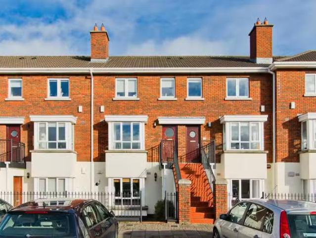 9 Priory Hall, Manor Grove, Terenure, Dublin 12, D12CA27 is fo.