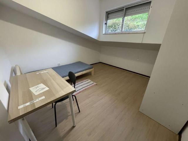9 quarto, coimbra coimbra 3040 99724988