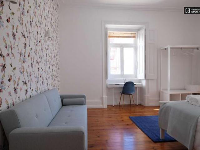 9 quarto, Lisbon Lisbon 1000 072 LS54280651