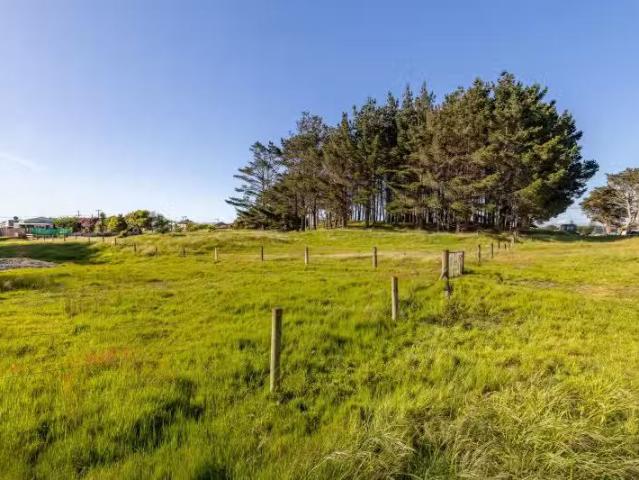 9 Ripa Street, Tangimoana, Manawatu