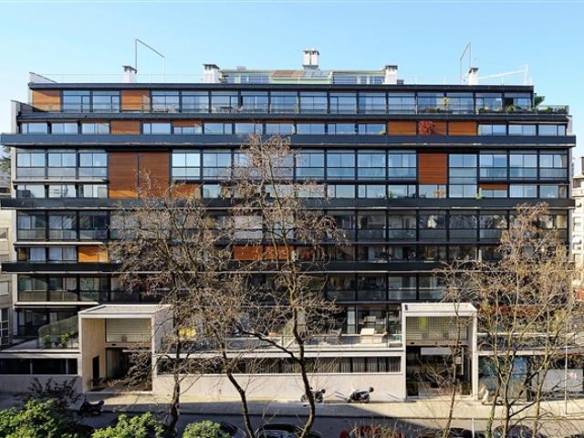 9 Room apartment