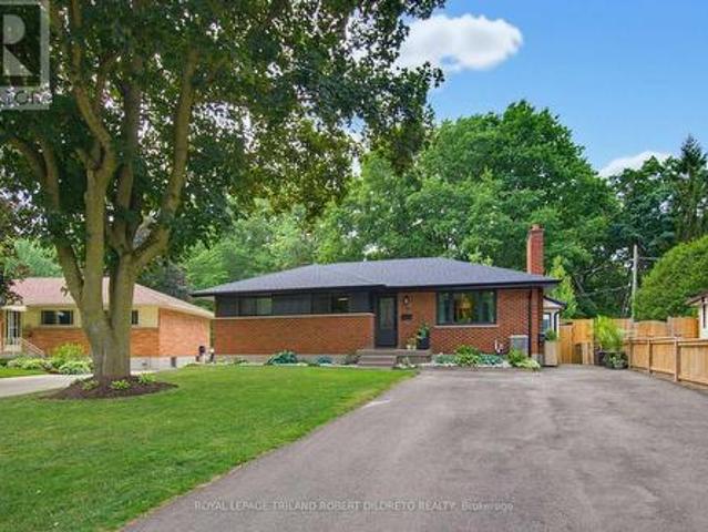 9 Strathcona Drive, London East O, ON, N5W 1P7 house for sale | Listing ID X13541 | Royal LePage