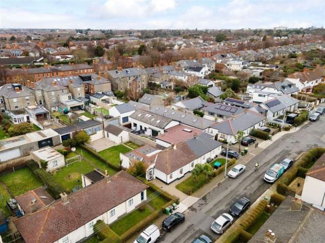 9 Seaview Avenue, Clontarf, Dublin 3 Gallagher Quigley 4840 MyHome. Ie Residential