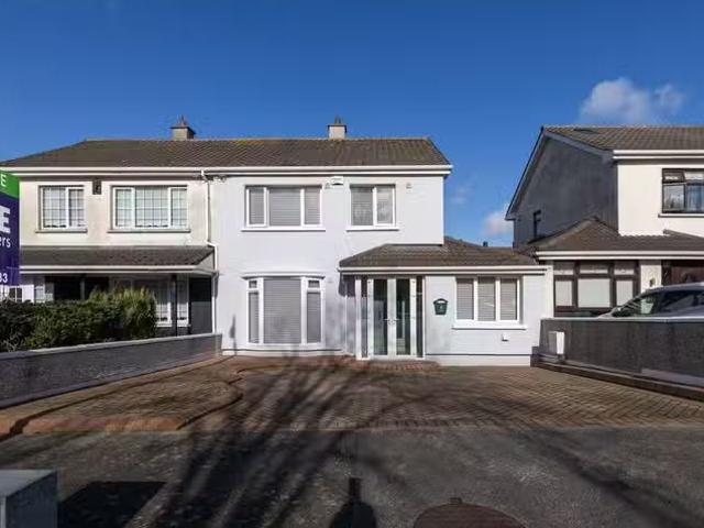 9 Tymon Close, Oldbawn, Dublin 24, D24WY6H is for sale