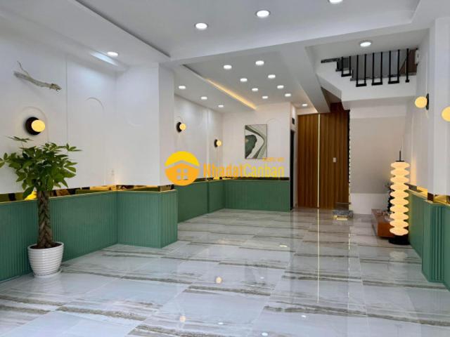 9 tỷ, nhà mặt tiền kinh doanh hưng phú, dòng tiền 200tr, bán gấp