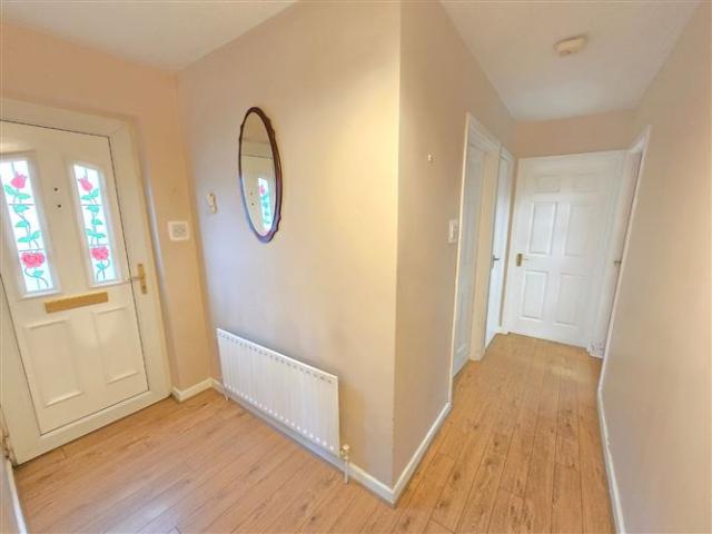 9 Willow Park, Lifford, Ennis, Co. Clare DNG O'Sullivan Hurley 4853 MyHome. Ie Residential