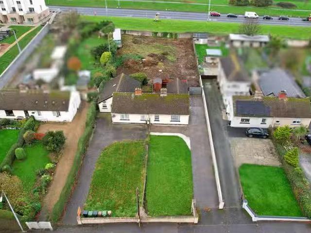 9 & 10 Bawnogue Cottages, Old Nangor Road, Clondalkin, Dublin.