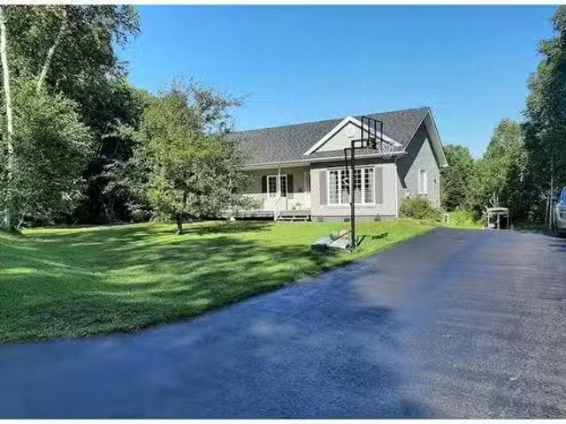 9 11 Meadow Lane, Deer Lake, NL, A8A 3J5 house for sale Lis.