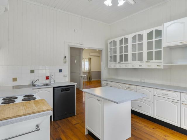 9 11 long tan drive caboolture qld house for rent lj hooker
