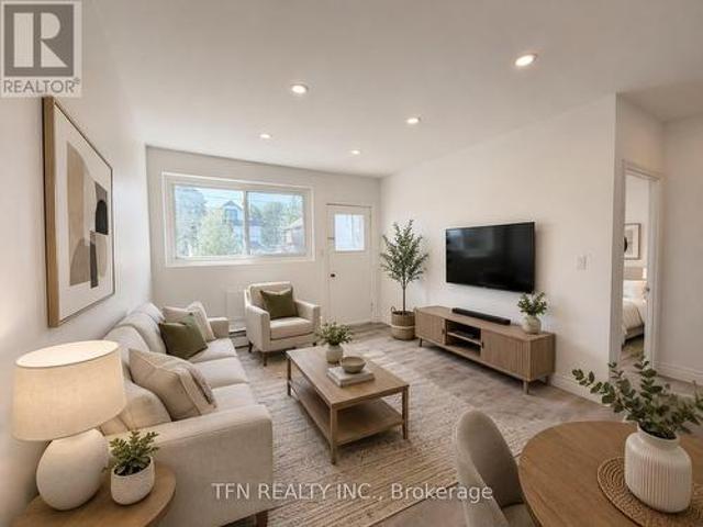 9 252 Mississaga Street W, Orillia, ON, L3V 3B8 investment for lease | Listing ID S13411 | Royal LePage