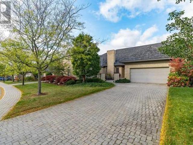 9 260 Deer Ridge Drive, Kitchener, ON, N2P 2M3 townhouse for sale | Listing ID X12094 | Royal LePage