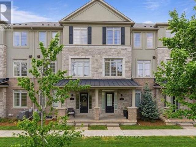 9 215 Dundas Street E, Hamilton, ON, L8B 0X2 townhouse for sale | Listing ID X13550 | Royal LePage