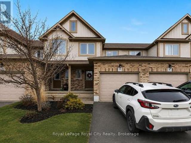 9 355 Macalister Boulevard, Guelph Kortright East, ON, N1G 0C7 townhouse for lease | Listing ID X13536 | Royal LePage