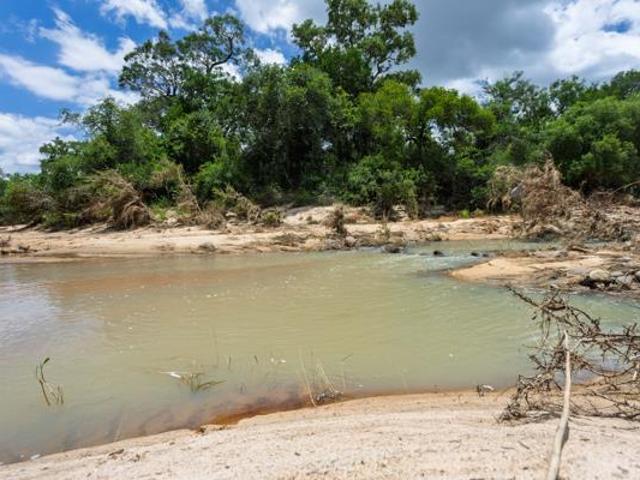 9 305 m² Land available in Moditlo Wildlife Estate