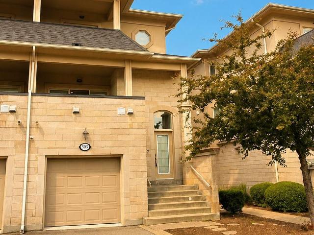 9 587 Thompson Road S, Milton | 3Beds/3Bath, Townhouse, $3,100/mo | Condos. Ca