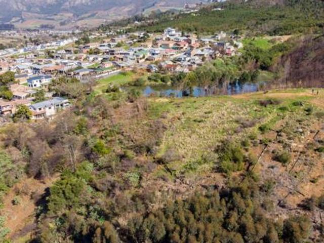 9 683 m² Land available in Pniel