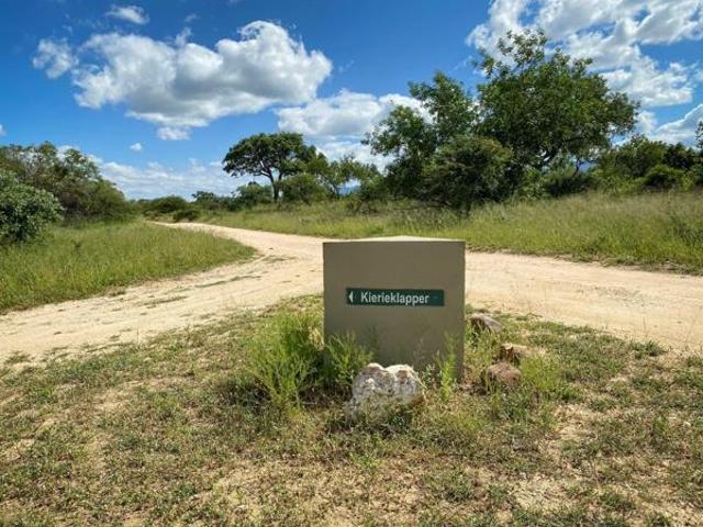 9 935 m² Land available in Moditlo Wildlife Estate