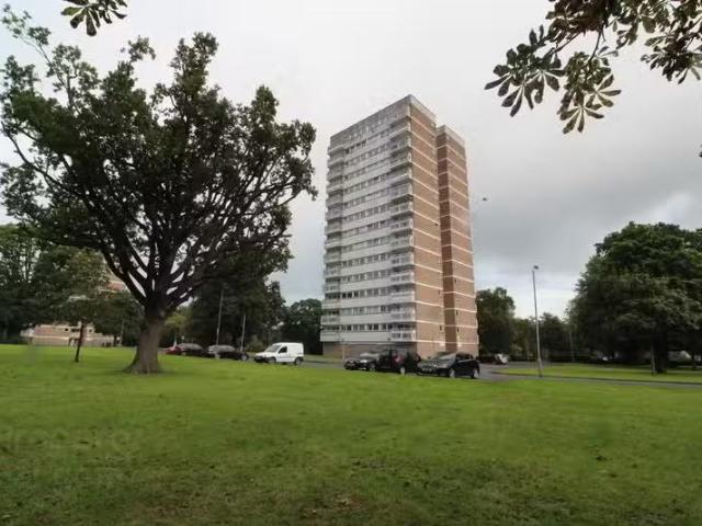 9c Beechwood House
