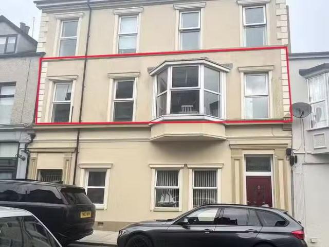 9b Bath Street