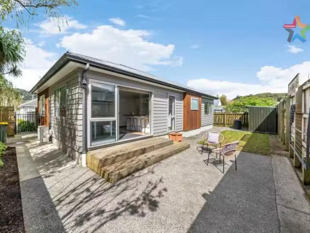 9B Fitzherbert Road, Wainuiomata, Lower Hutt City