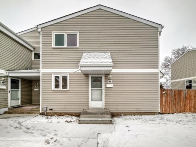 9D Castle Terrace, Edmonton, AB, T5X 2E6 townhouse for sale | Listing ID E4482 | Royal LePage