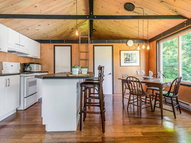 9e Avenue, J0L 1G0, Saint Paul De L'Île Aux Noix