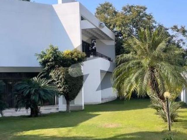 03 Kanal 01 Marla House For Sale Near Liberty & MM Alam Road Semi Commercial Gulberg 3