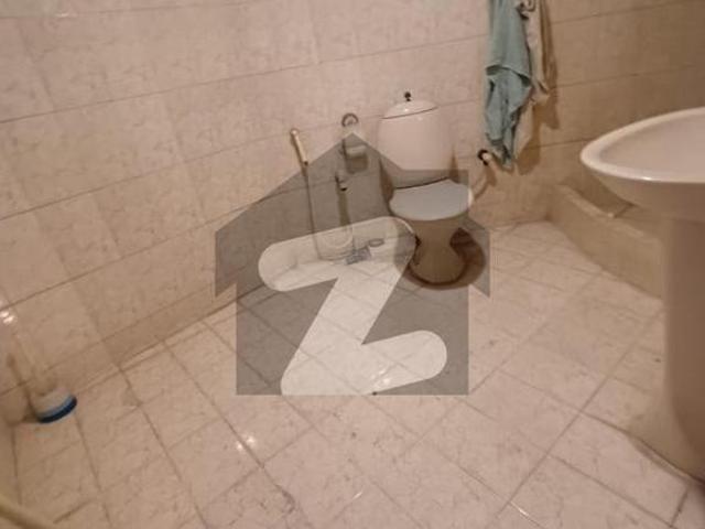 01 Bed Fully Furnished Anexy In A 1 Canal House Garden Town