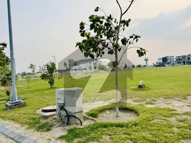 01 Kanal Plot Fully Developed Location Close To Park Available For Sale In DHA Defence Sector A Bahawalpur