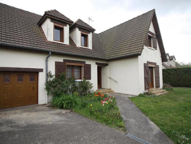 02190 Villeneuve sur Aisne 6 pièces 121.28 m2