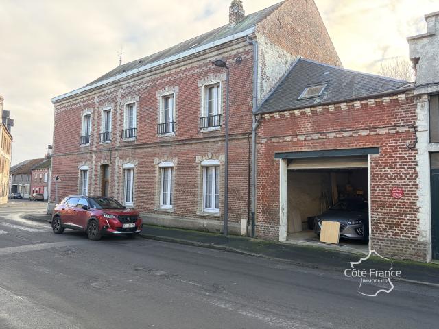 02270 Crécy sur serre.Maison de Maître