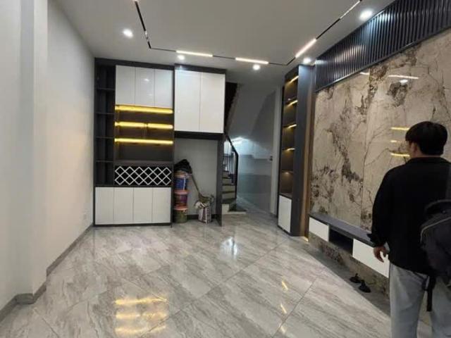 022 Bán Nhà Giải Phóng, 3 Bước Ra Đường Ô Tô, 35m2, 6.6 Tỷ
