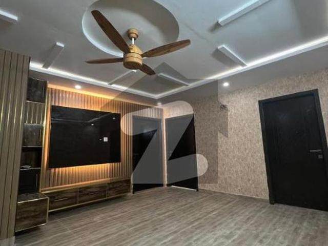 02 bedroom luxury unfurnished apartment available for rent at gulberg green islamabad gulberg greens