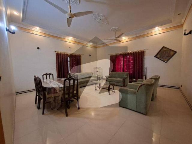 Independent house main road facing best for commercial activities call only