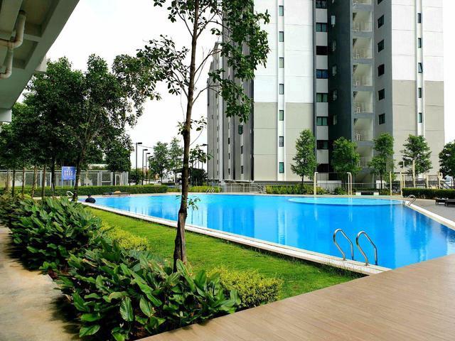 0307 Suria Ixora 700sf comes with 2 Parking Setia Alam SHah Alam