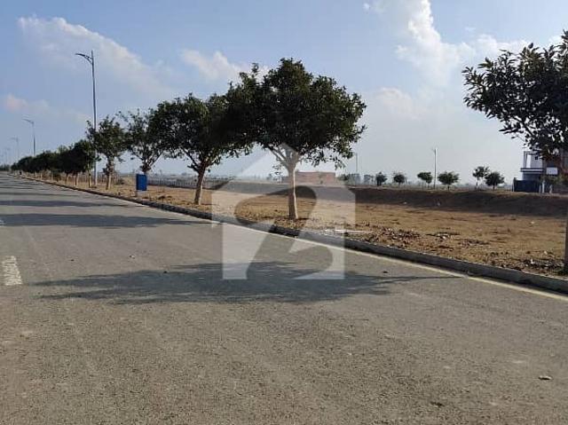 07 Marla On Ground Carpeted Road Possession Plot B Block Phase 4 All Dues Paid