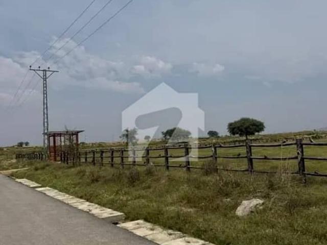 07 Marla Plot For Sale G 17/1