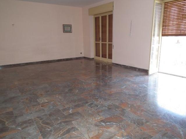 042 eptavani con garage e posto auto